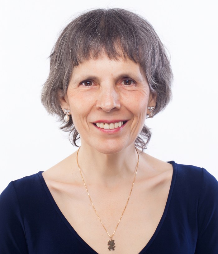 Nicola Lessing (Age 58)